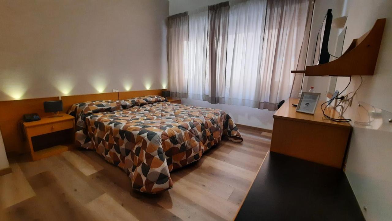 Hotel Del Viale Agrigento Esterno foto
